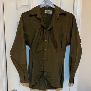 Tailored / Couture Olive Green Button-Up Shirt